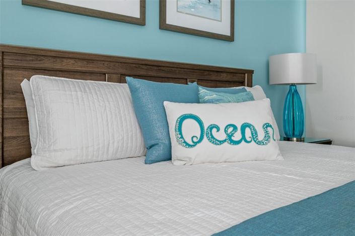 Image No.24-8 Bed Property for sale