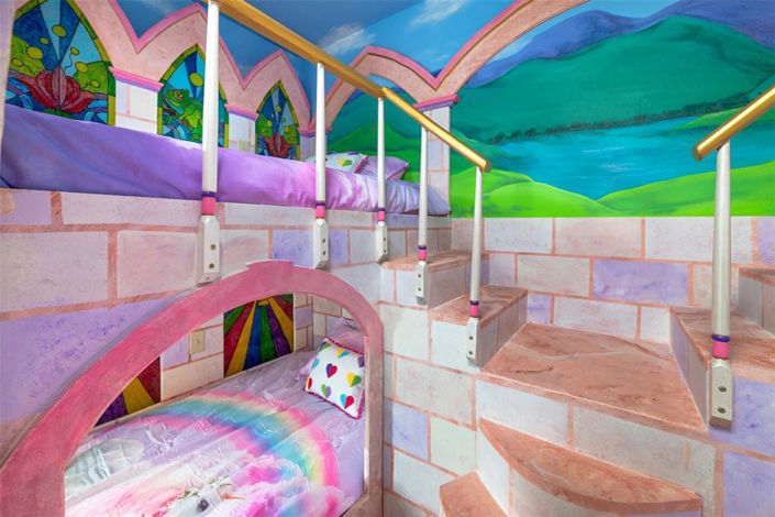 Image No.42-8 Bed Property for sale