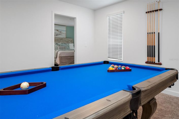 Image No.48-8 Bed Property for sale