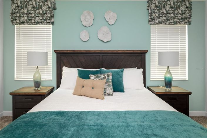 Image No.5-8 Bed Property for sale