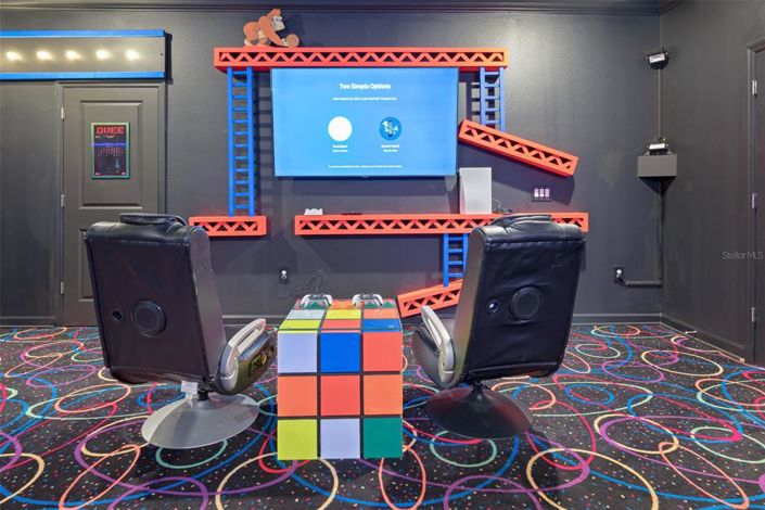 Image No.56-8 Bed Property for sale