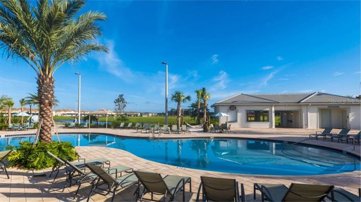 Image No.78-8 Bed Property for sale