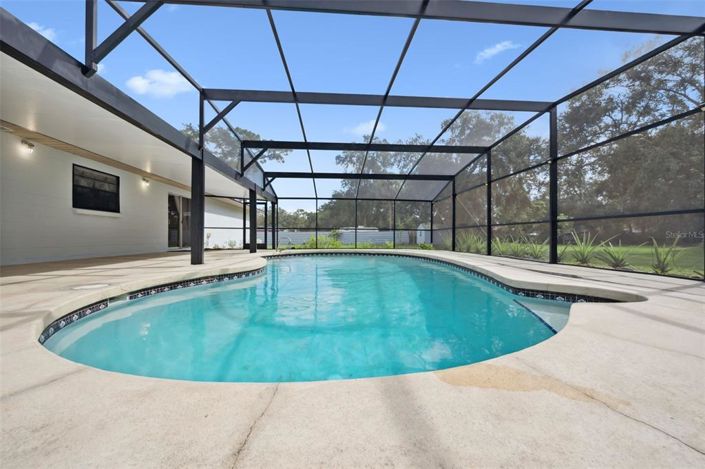 Image No.4-3 Bed Property for sale