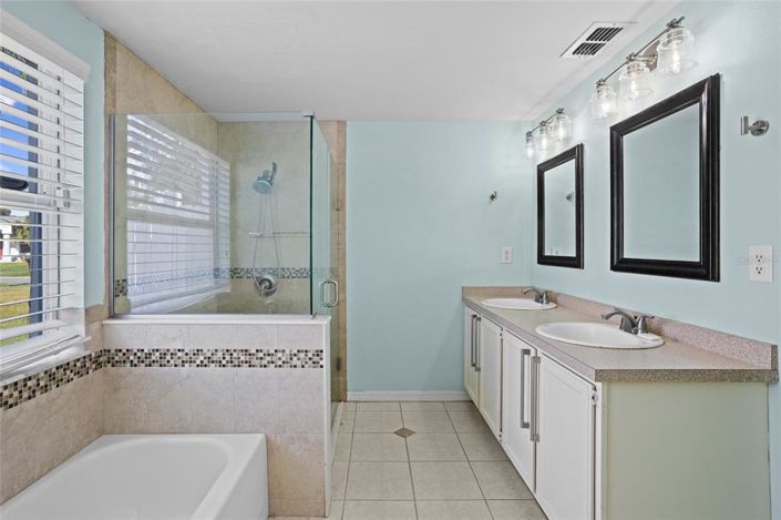 Image No.11-Propriété de 4 chambres à vendre à Kissimmee