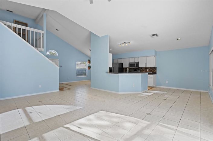 Image No.6-Propriété de 4 chambres à vendre à Kissimmee