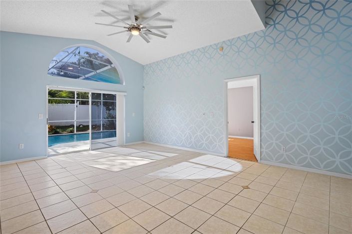 Image No.8-Propriété de 4 chambres à vendre à Kissimmee