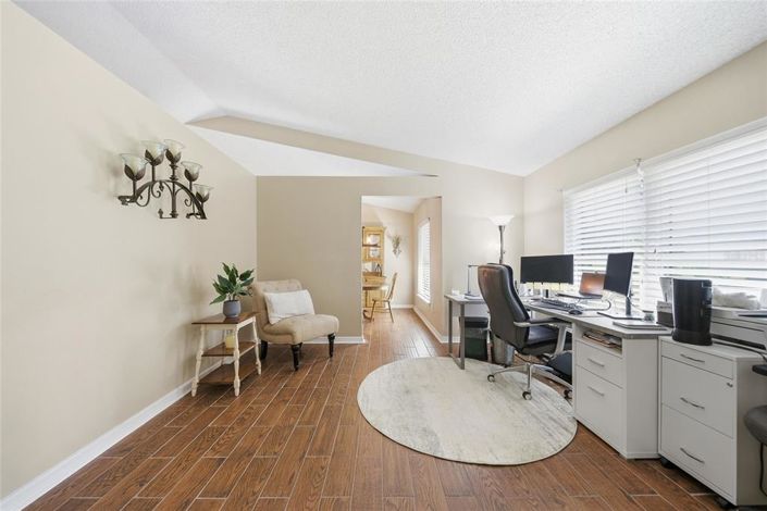 Image No.8-Propriété de 3 chambres à vendre à Oakland