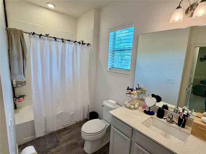 Image No.50-4 Bed Property for sale