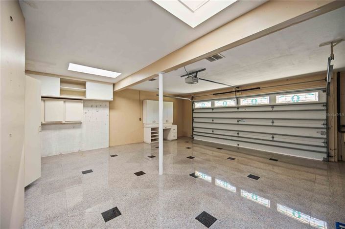 Image No.14-3 Bed Property for sale