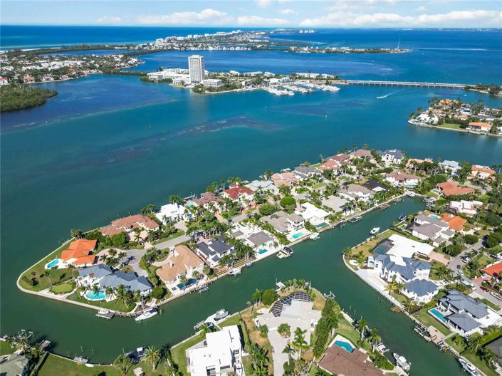 Image No.30-3 Bed Property for sale