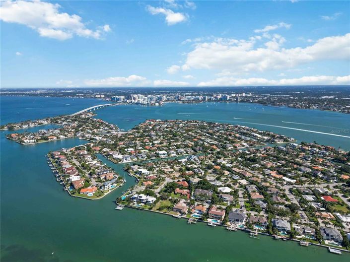 Image No.35-3 Bed Property for sale