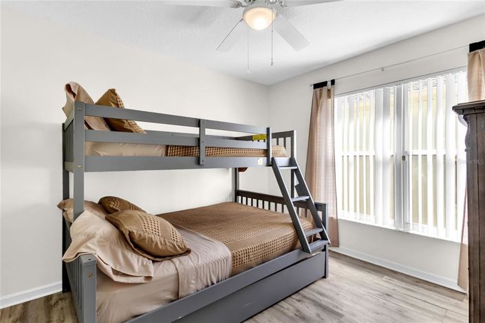 Image No.15-Propriété de 4 chambres à vendre à Davenport