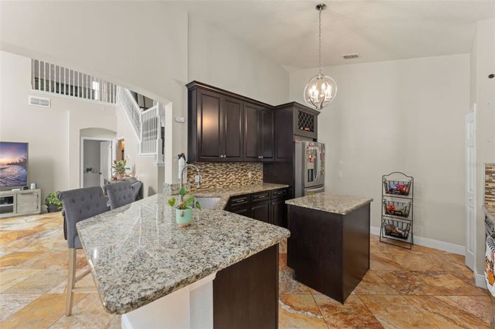 Image No.15-4 Bed Property for sale