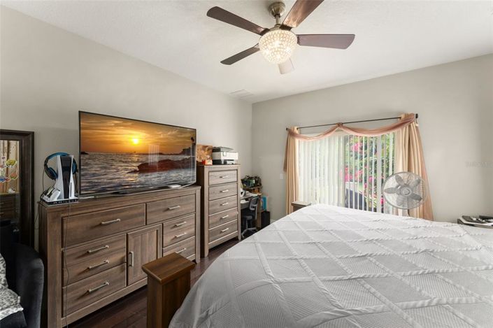 Image No.22-4 Bed Property for sale