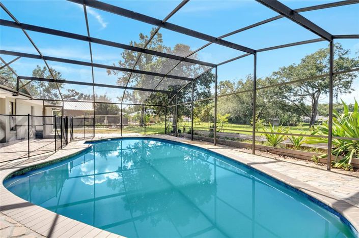 Image No.3-Propriété de 4 chambres à vendre à Windermere