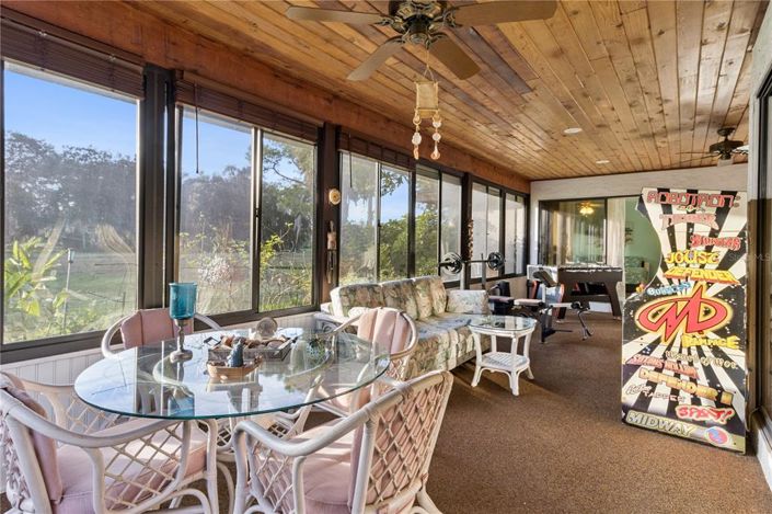 Image No.19-4 Bed Property for sale