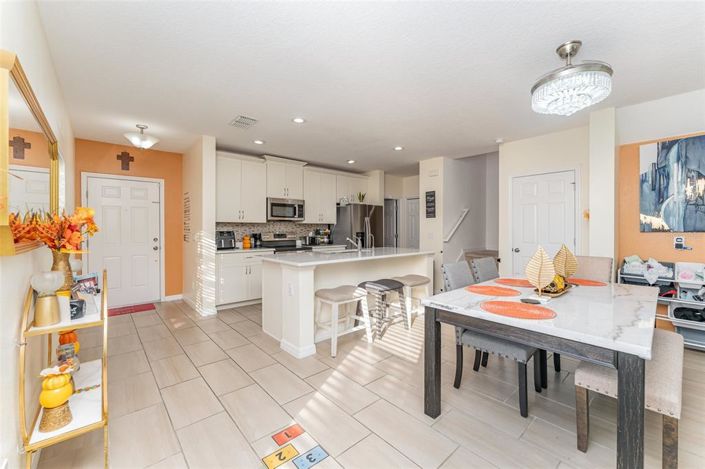 Image No.7-4 Bed Townhouse for sale