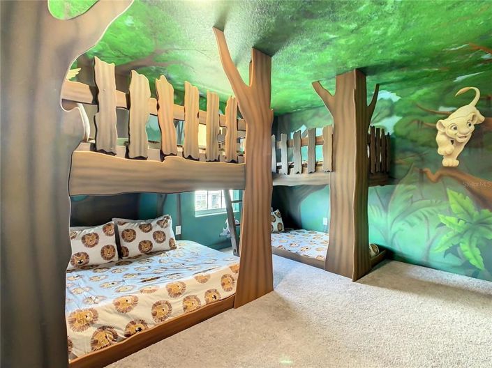 Image No.48-9 Bed Property for sale