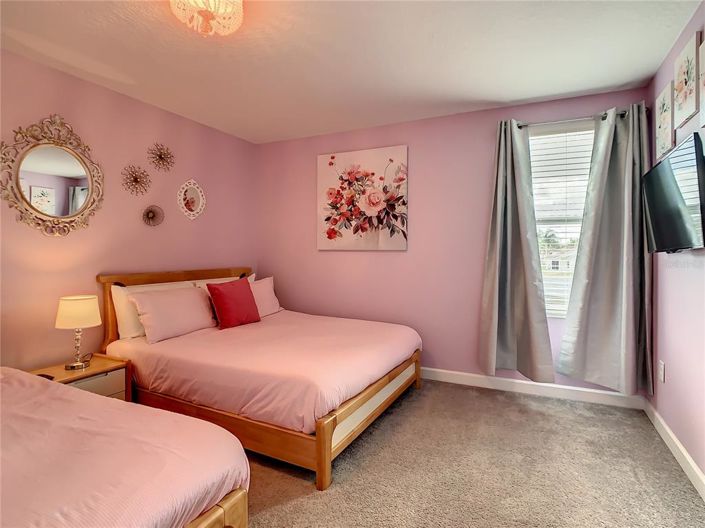 Image No.67-9 Bed Property for sale