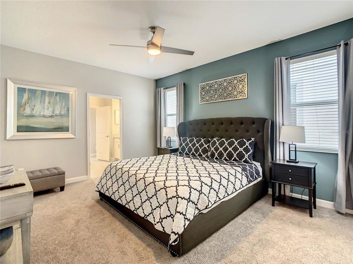 Image No.70-9 Bed Property for sale