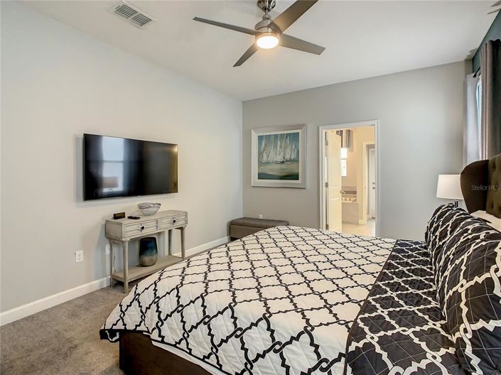 Image No.71-9 Bed Property for sale