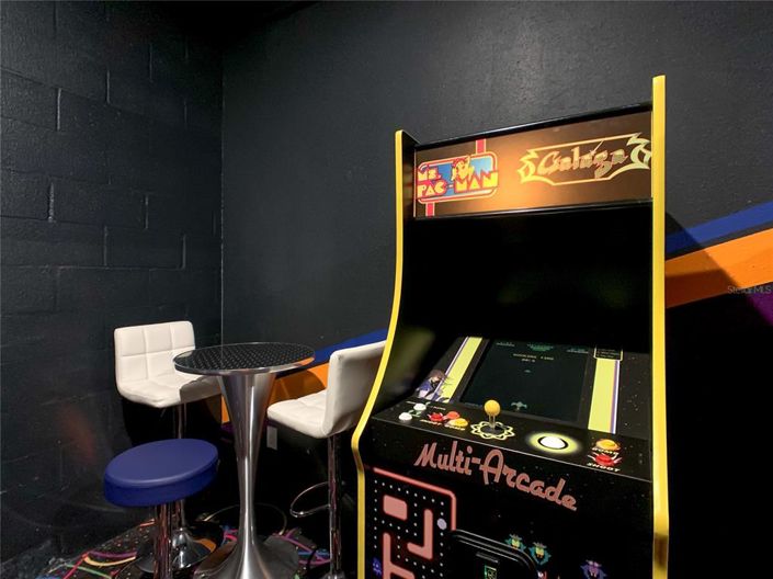 Image No.89-9 Bed Property for sale