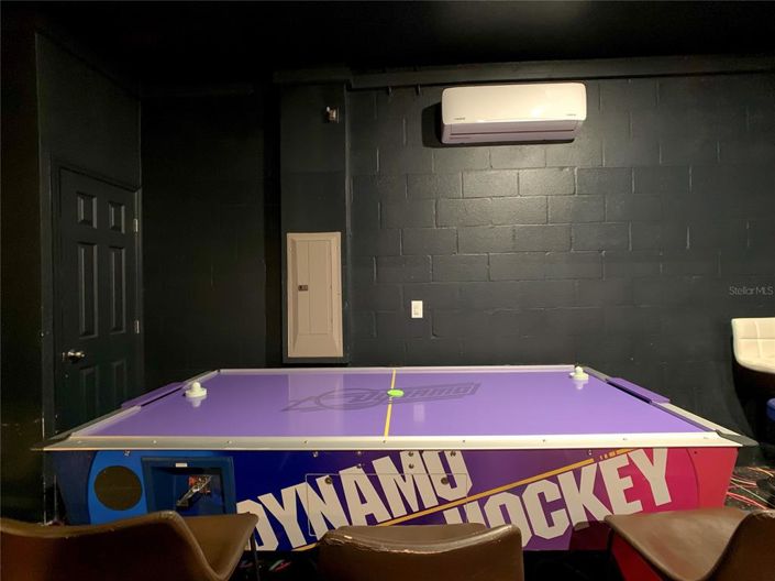 Image No.91-9 Bed Property for sale