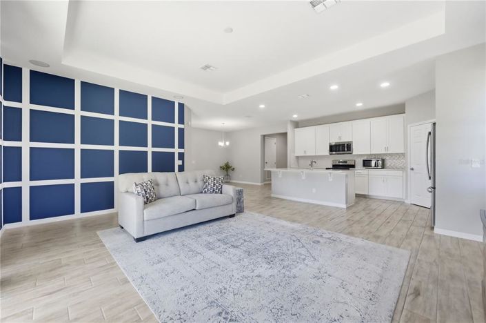 Image No.27-4 Bed Property for sale