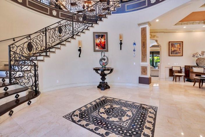 Image No.3-Propriété de 5 chambres à vendre à Orlando