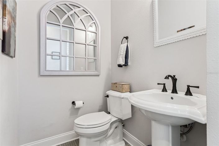 Image No.23-3 Bed Property for sale