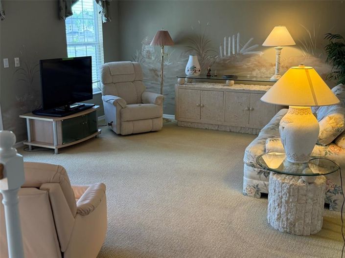 Image No.29-5 Bed Property for sale