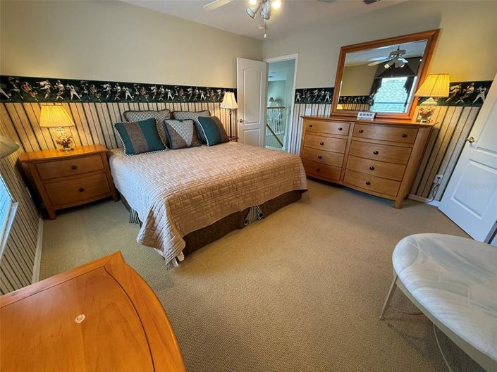 Image No.40-5 Bed Property for sale