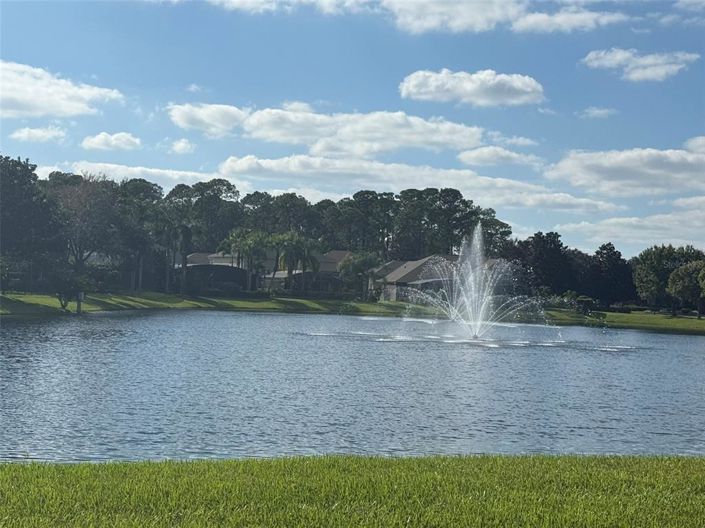 Image No.74-5 Bed Property for sale