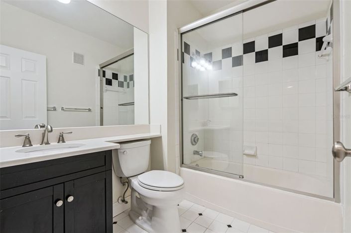 Image No.40-2 Bed Property for sale