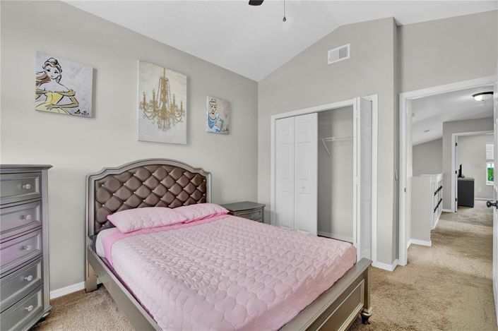 Image No.21-5 Bed Property for sale