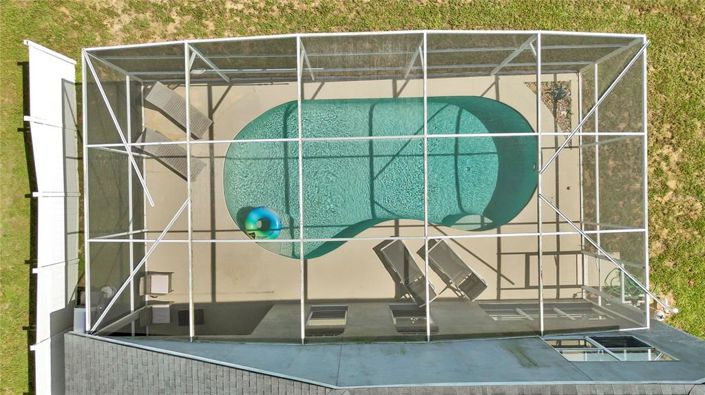 Image No.38-5 Bed Property for sale