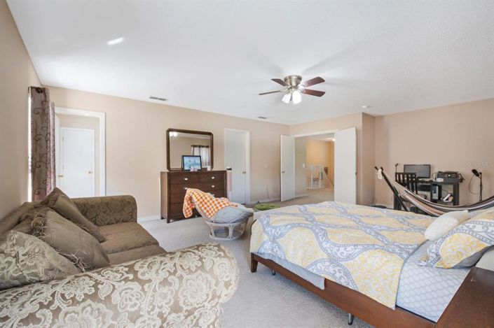 Image No.18-4 Bed Property for sale