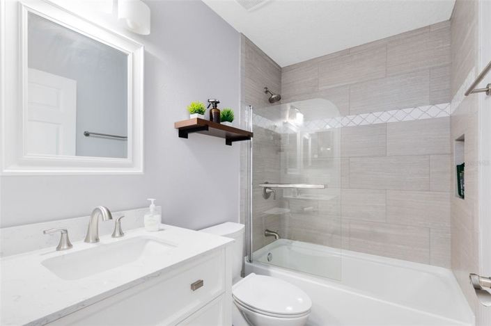 Image No.18-Propriété de 3 chambres à vendre à Clermont