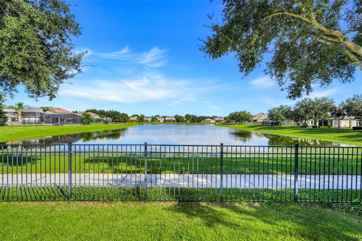 Image No.42-Propriété de 5 chambres à vendre à Orlando