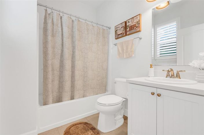 Image No.9-Propriété de 5 chambres à vendre à Orlando