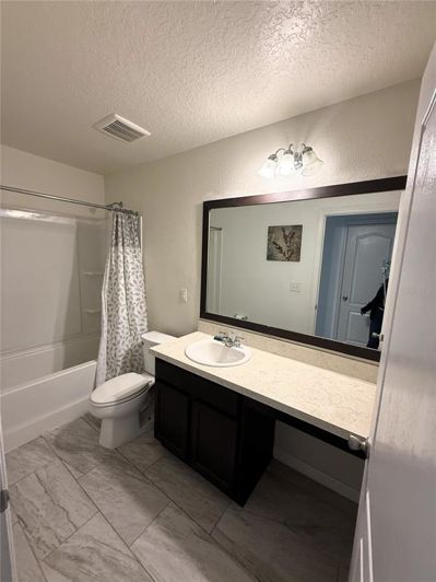 Image No.21-Propriété de 4 chambres à vendre à Davenport