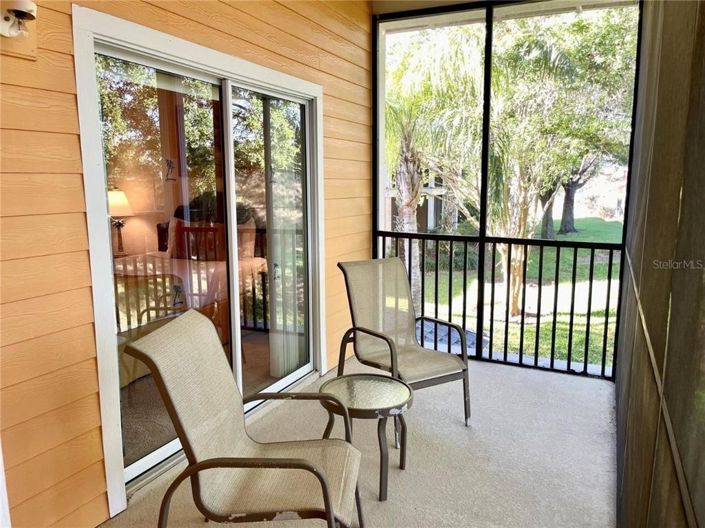 Image No.10-2 Bed Property for sale