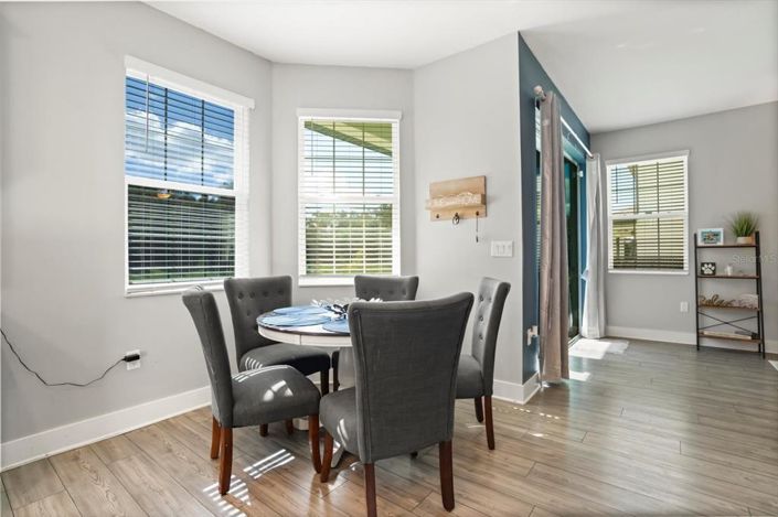 Image No.12-3 Bed Property for sale