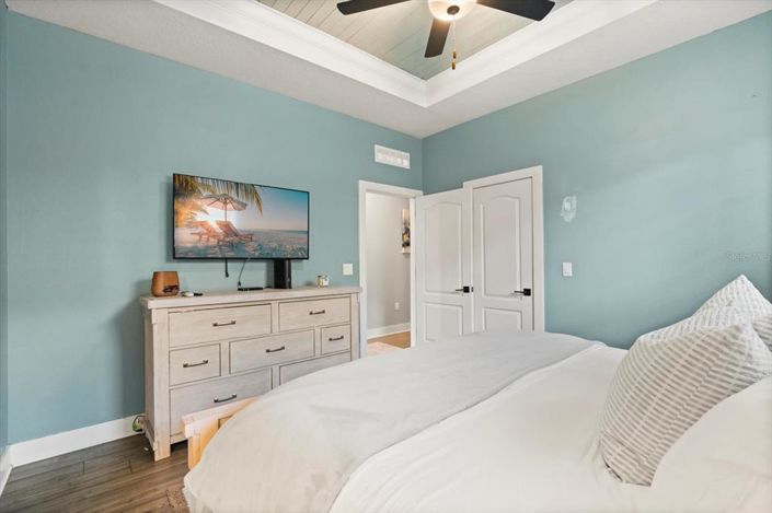 Image No.18-3 Bed Property for sale