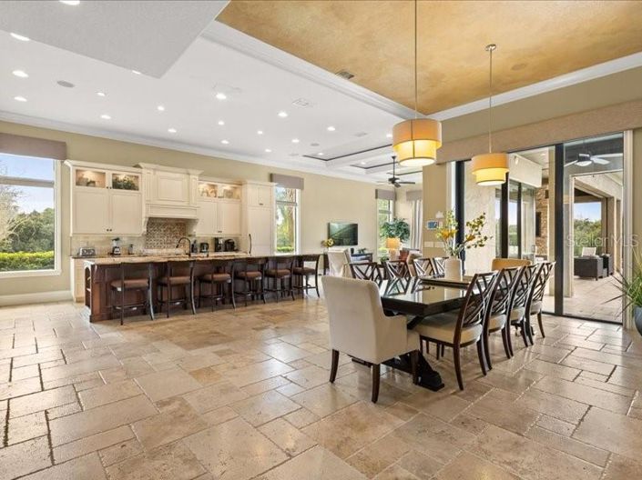 Image No.12-Propriété de 6 chambres à vendre à Reunion