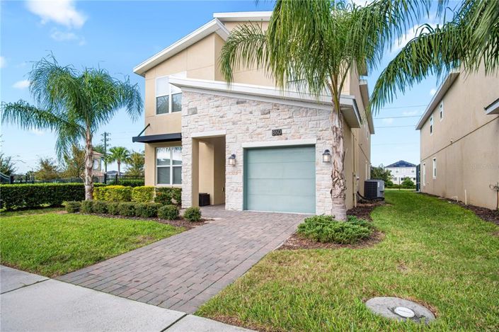 Image No.2-5 Bed Property for sale