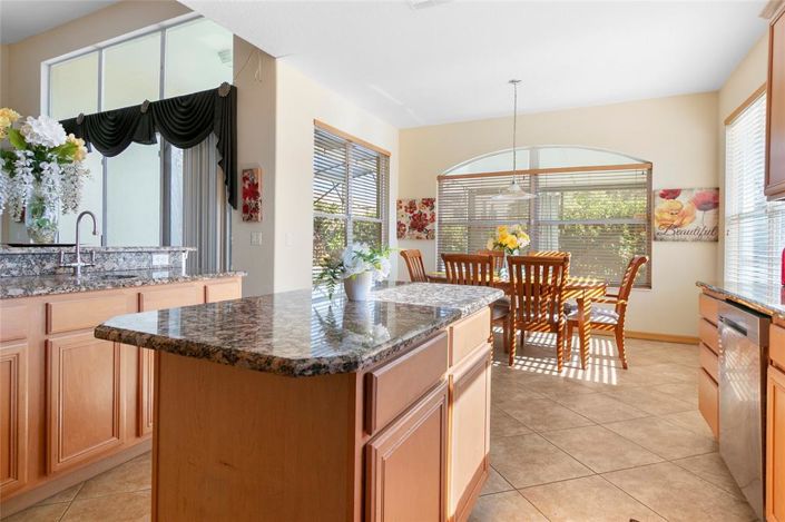 Image No.13-3 Bed Property for sale