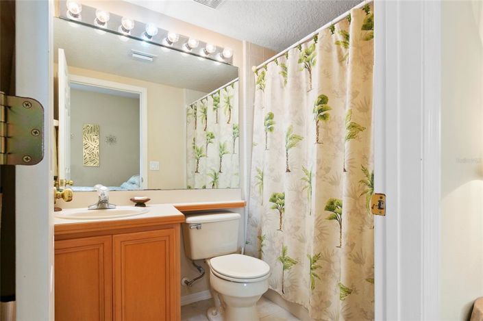 Image No.28-3 Bed Property for sale