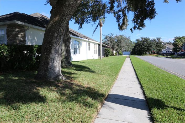 Image No.37-3 Bed Property for sale