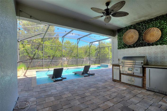 Image No.29-4 Bed Property for sale